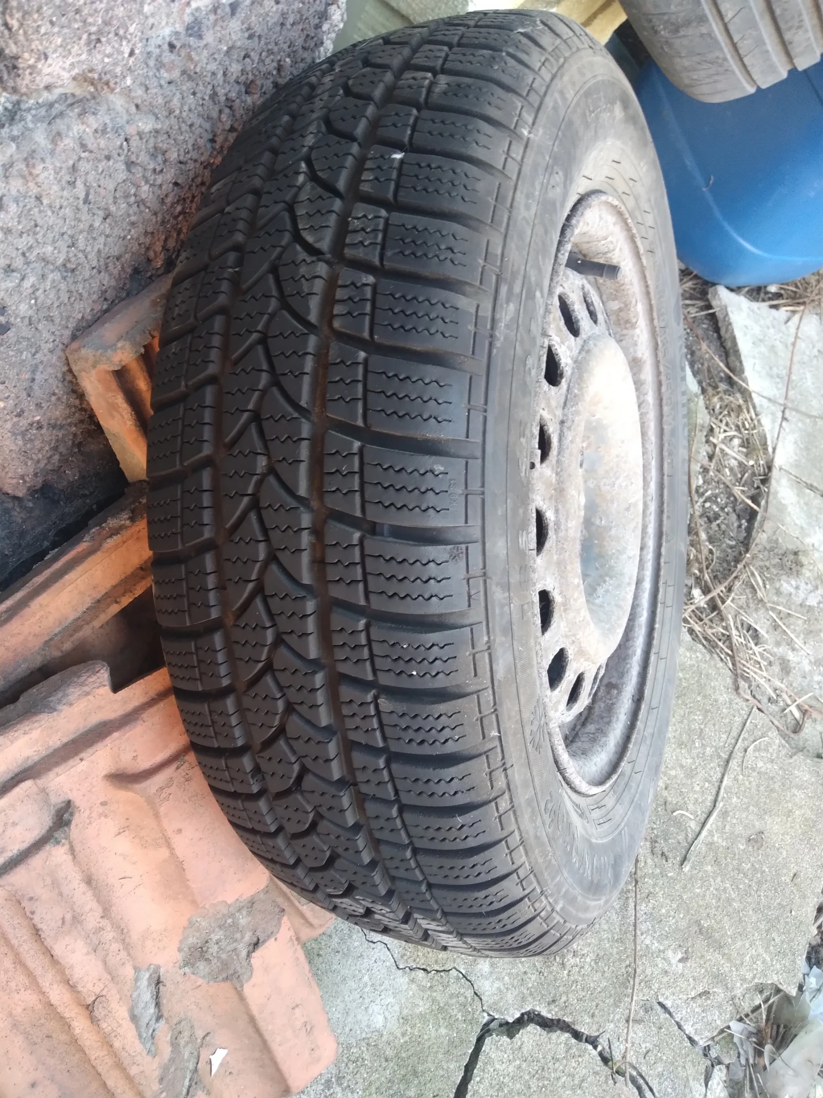 Гуми с джанти 185/65R14 | Mobile.bg — изображение 1