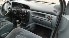 Renault Scenic Хечбек , снимка 4