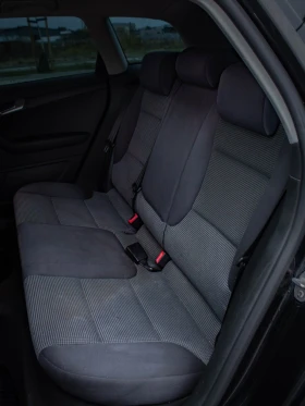 Audi A3 1.9 TDI AVTOMATIC, снимка 13