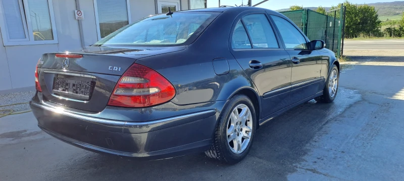 Mercedes-Benz E 270 CDI W211 10БР., снимка 5 - Автомобили и джипове - 23067140