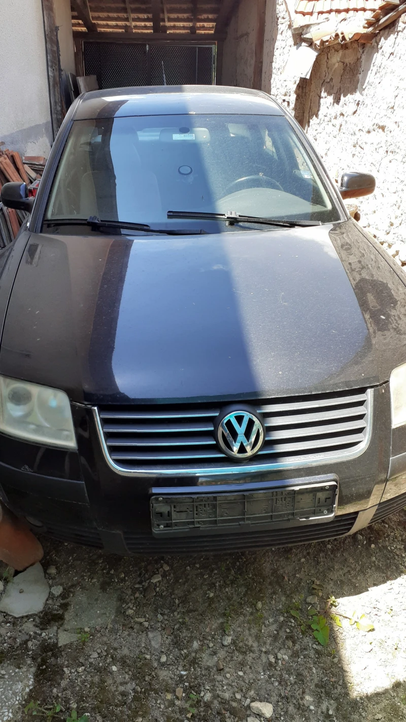 VW Passat, снимка 1 - Автомобили и джипове - 47547421