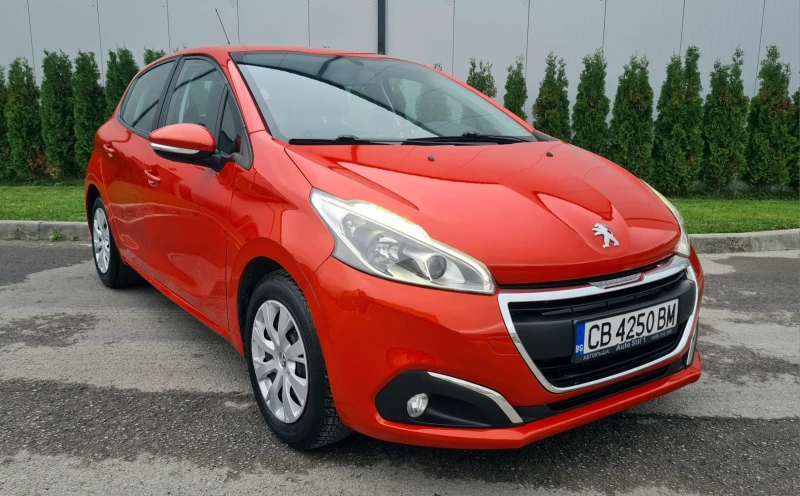 Peugeot 208 1.2 PureTech, снимка 2 - Автомобили и джипове - 47602981