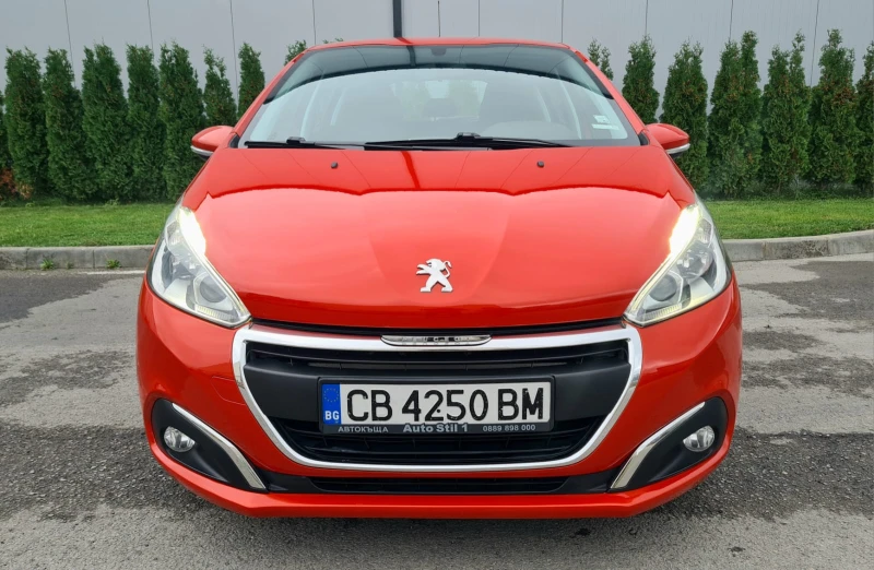 Peugeot 208 1.2 PureTech, снимка 17 - Автомобили и джипове - 47602981