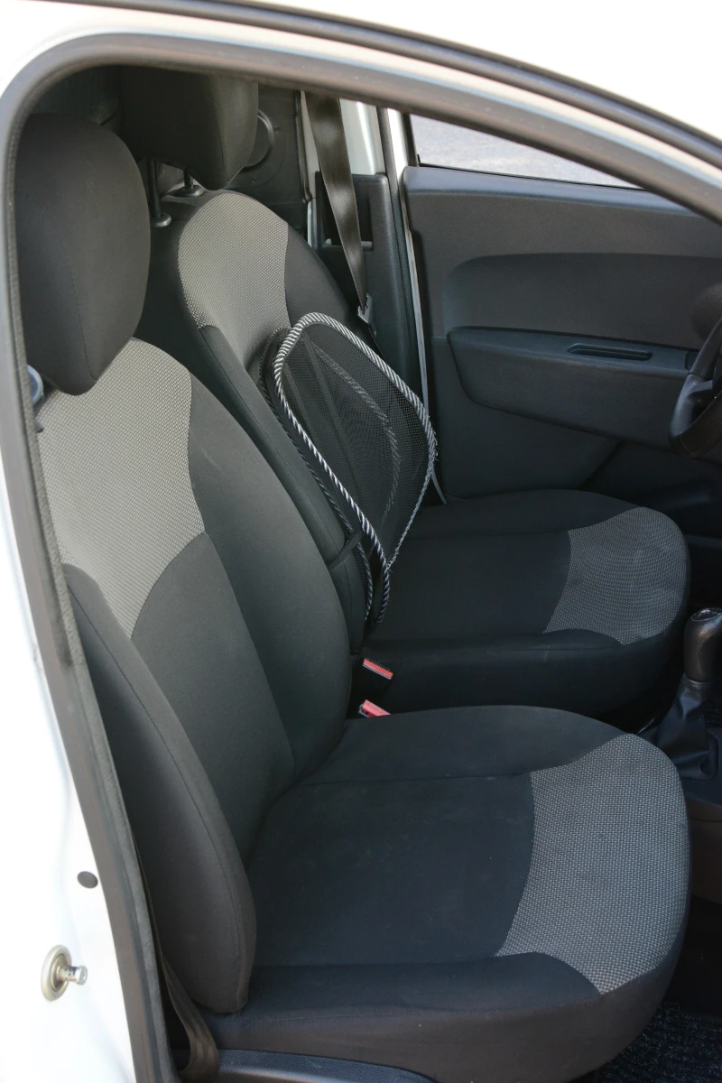 Dacia Dokker * 1.6 * ГАЗ * БЕНЗИН * 101 к.с. * , снимка 13 - Автомобили и джипове - 51513327