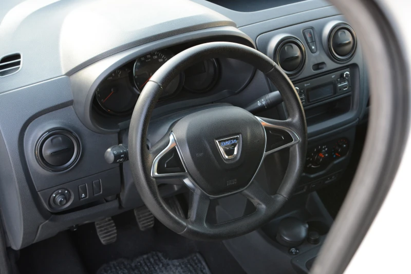 Dacia Dokker * 1.6 * ГАЗ * БЕНЗИН * 101 к.с. * , снимка 7 - Автомобили и джипове - 51513327