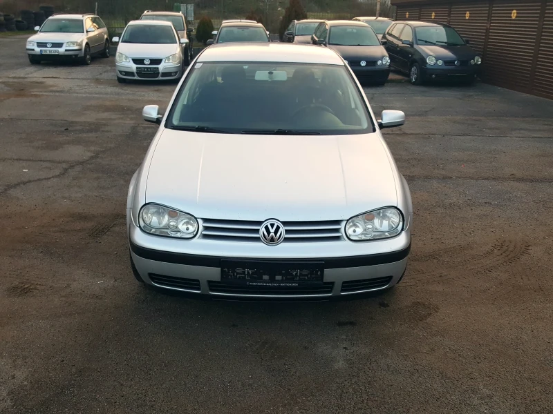 VW Golf бартер, снимка 7 - Автомобили и джипове - 49174259