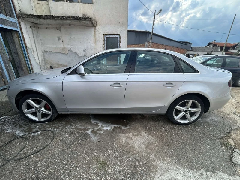 Audi A4 B8 2.0TDI, снимка 3 - Автомобили и джипове - 52833648