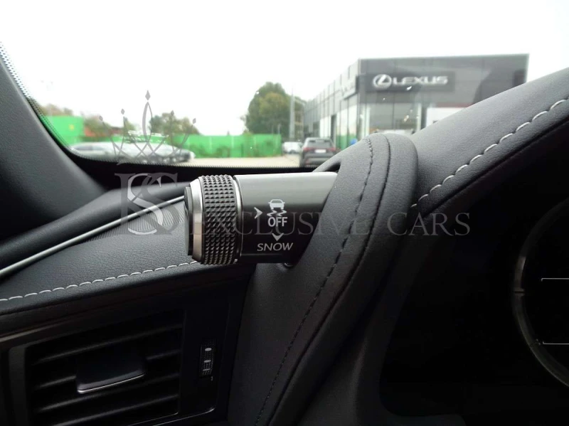 Lexus LC 500 CABRIO* PERFORMANCE* ОБДУХВАНЕ* 360* , снимка 11 - Автомобили и джипове - 51682400