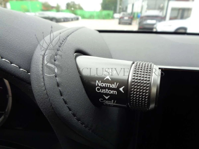 Lexus LC 500 CABRIO* PERFORMANCE* ОБДУХВАНЕ* 360* , снимка 12 - Автомобили и джипове - 51682400