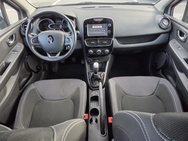 Renault Clio 1.5 dci EURO 6, снимка 8 - Автомобили и джипове - 52699749