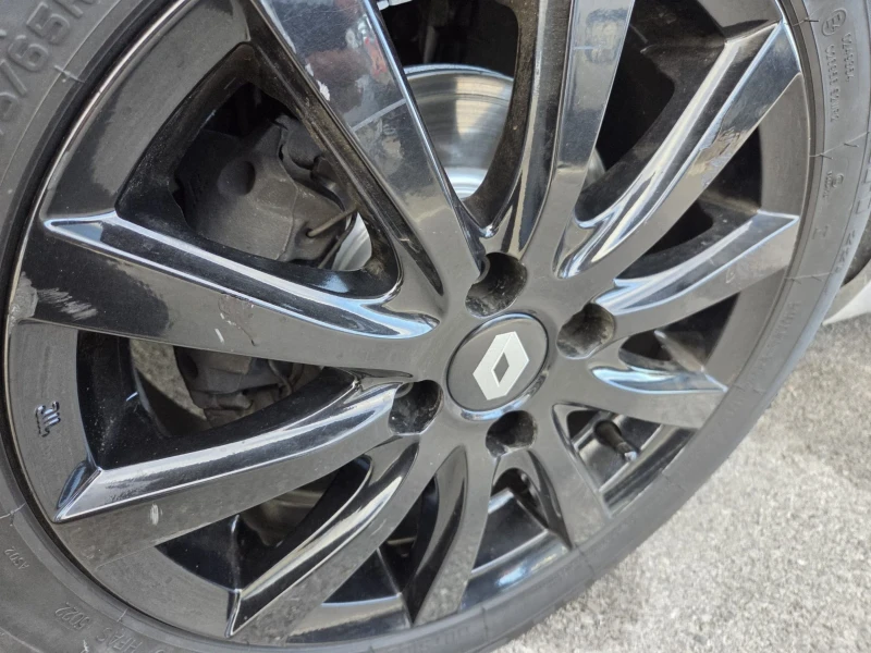 Renault Clio 1.5 dci EURO 6, снимка 16 - Автомобили и джипове - 52699749