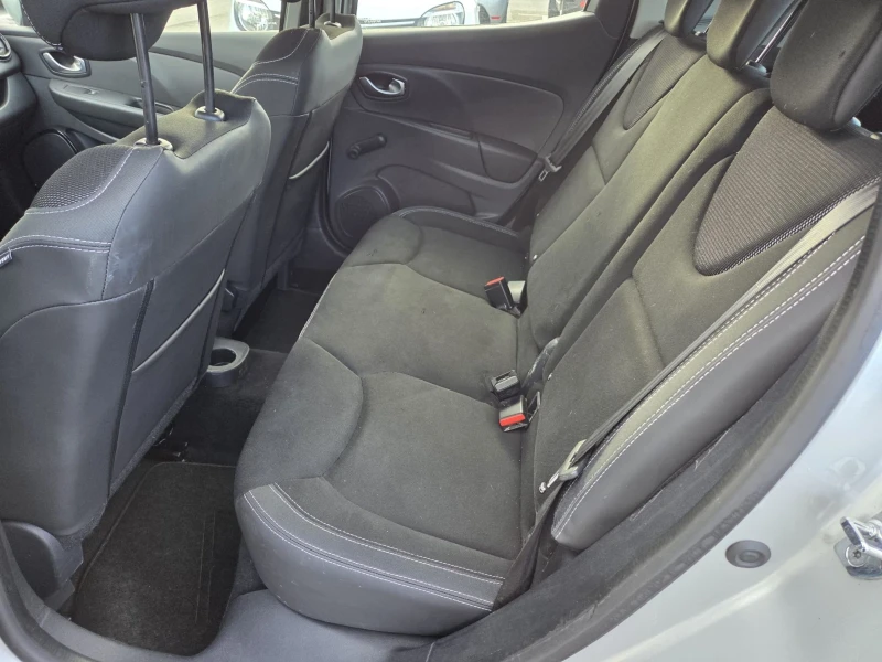 Renault Clio 1.5 dci EURO 6, снимка 10 - Автомобили и джипове - 52699749