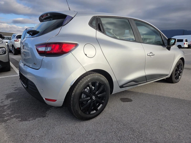 Renault Clio 1.5 dci EURO 6, снимка 4 - Автомобили и джипове - 52699749