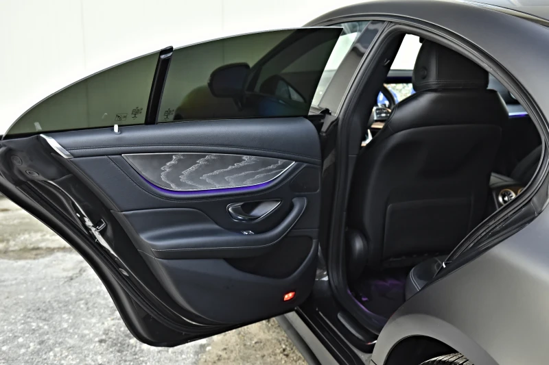 Mercedes-Benz CLS 53 AMG 4M+  9G  360 MULTIBEAM PANO BURMESTER CARBON, снимка 17 - Автомобили и джипове - 52726570