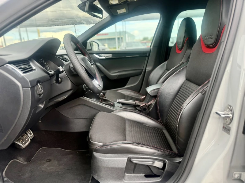 Skoda Octavia 2.0 VRS AВТОМАТИК, снимка 9 - Автомобили и джипове - 52733266
