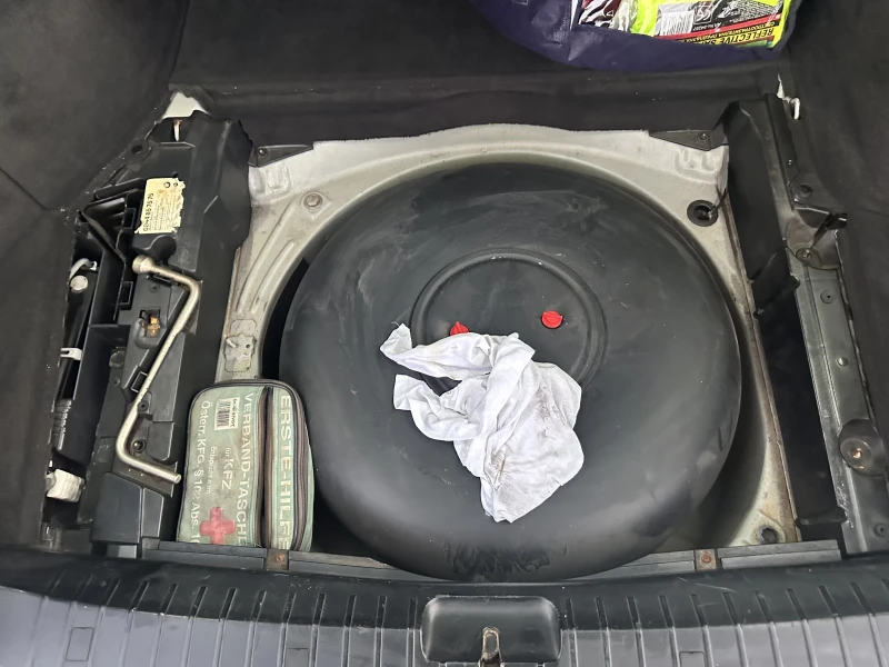 BMW 330 Xi, снимка 16 - Автомобили и джипове - 52927858