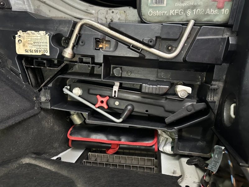 BMW 330 Xi, снимка 7 - Автомобили и джипове - 52927858