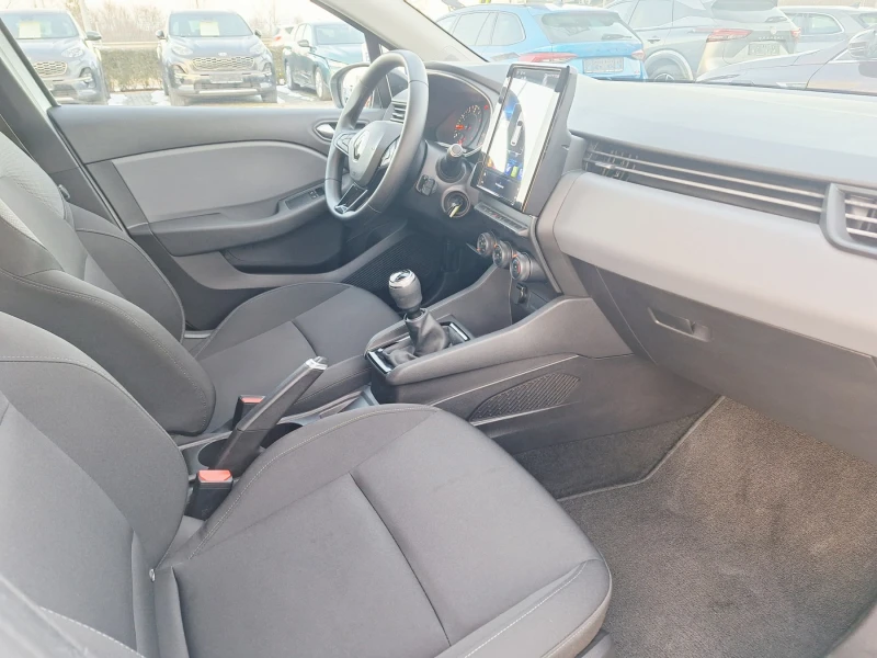 Renault Clio 1.0TCe 100к.с., снимка 13 - Автомобили и джипове - 53373487