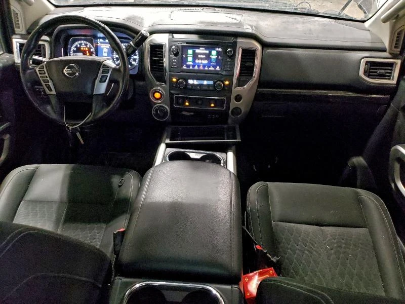 Nissan Teana 5.6L 8 4x4 w/Rear Wheel Drv, снимка 11 - Автомобили и джипове - 53110711