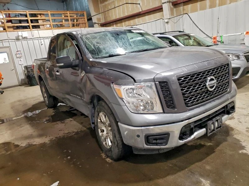 Nissan Teana 5.6L 8 4x4 w/Rear Wheel Drv, снимка 7 - Автомобили и джипове - 53110711