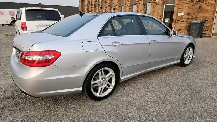 Mercedes-Benz E 55 БЕЗ ИНЦ * ОБДУХВАНЕ * ПАНОРАМА * РЕАЛНИ КМ, снимка 6 - Автомобили и джипове - 54998276