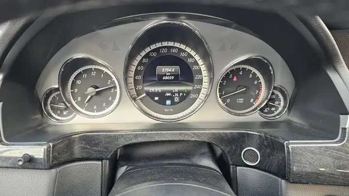Mercedes-Benz E 55 БЕЗ ИНЦ * ОБДУХВАНЕ * ПАНОРАМА * РЕАЛНИ КМ, снимка 14 - Автомобили и джипове - 54998276