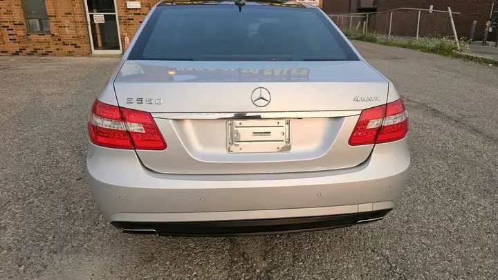 Mercedes-Benz E 55 БЕЗ ИНЦ * ОБДУХВАНЕ * ПАНОРАМА * РЕАЛНИ КМ, снимка 7 - Автомобили и джипове - 54998276