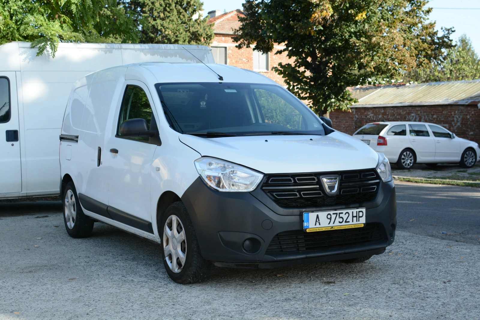 Dacia Dokker * 1.6 * ГАЗ * БЕНЗИН * 101 к.с. * , снимка 1