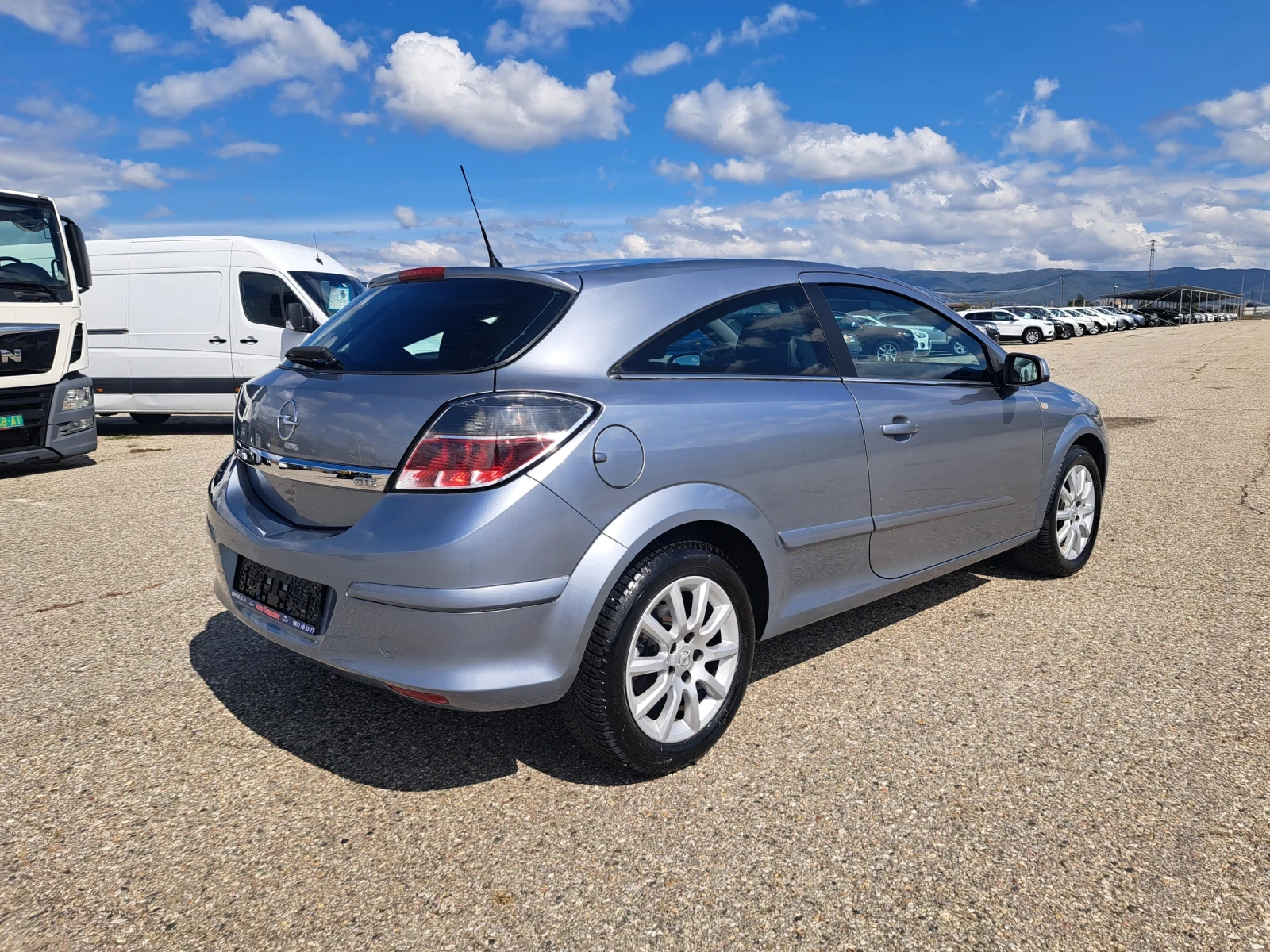 Opel Astra 1, 9 cdti GTC - изображение 5