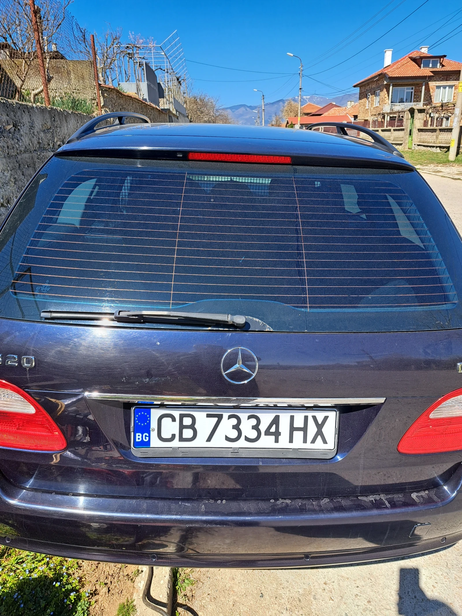 Mercedes-Benz E 320  - изображение 2