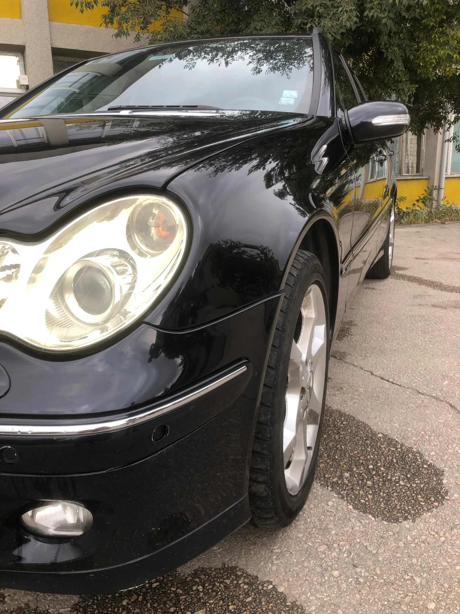 Mercedes-Benz C 350  - изображение 6