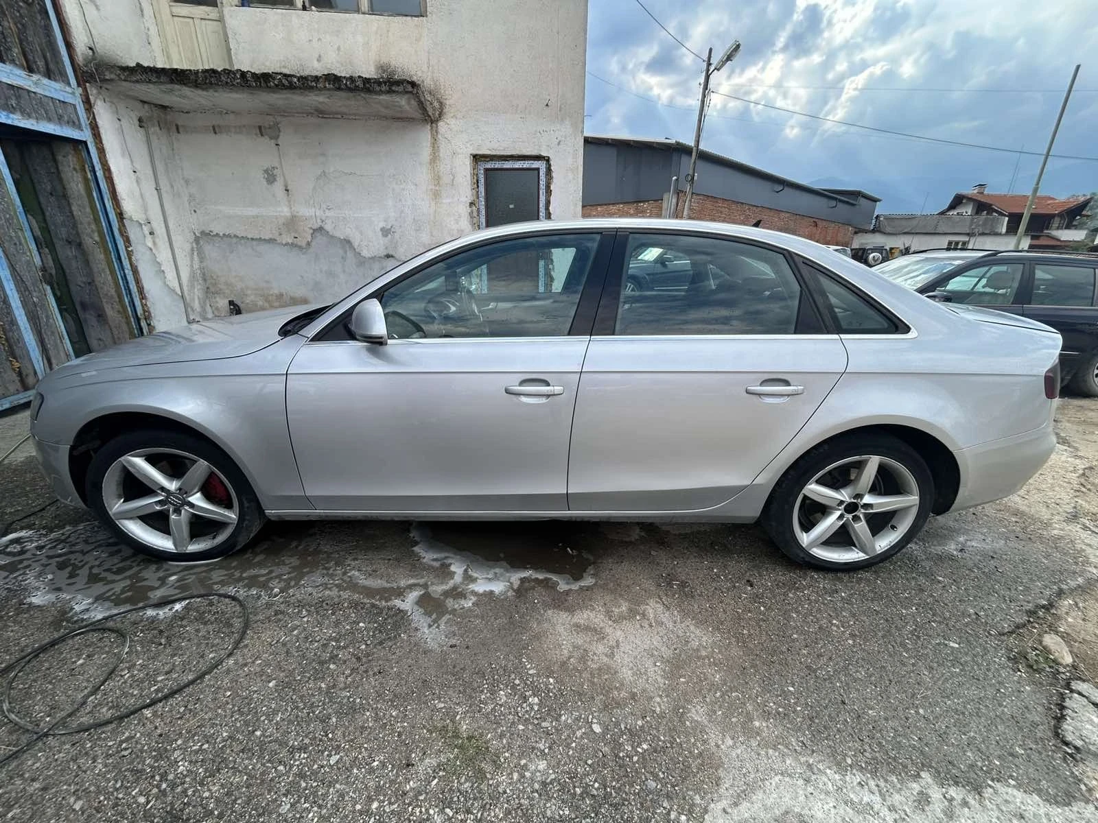 Audi A4 B8 2.0TDI - изображение 3