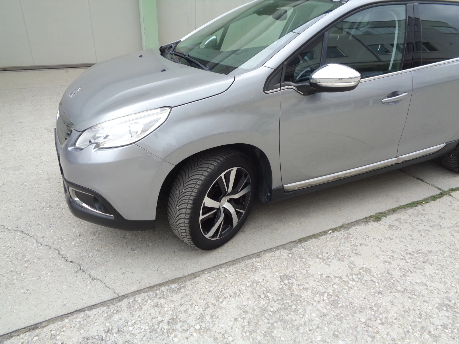 Peugeot 2008 1.6HDI-92-NAVI-KOJA-LIZING - изображение 8