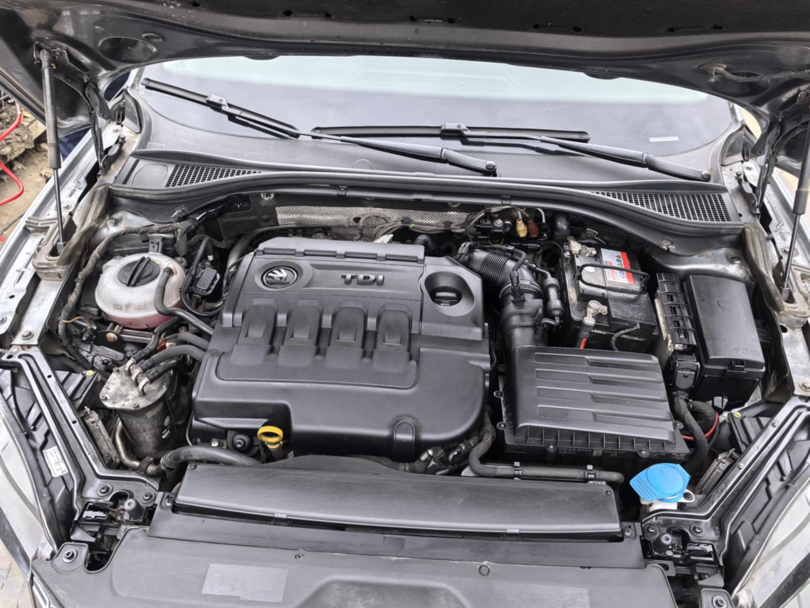 Skoda Superb 2.0tdi - изображение 7