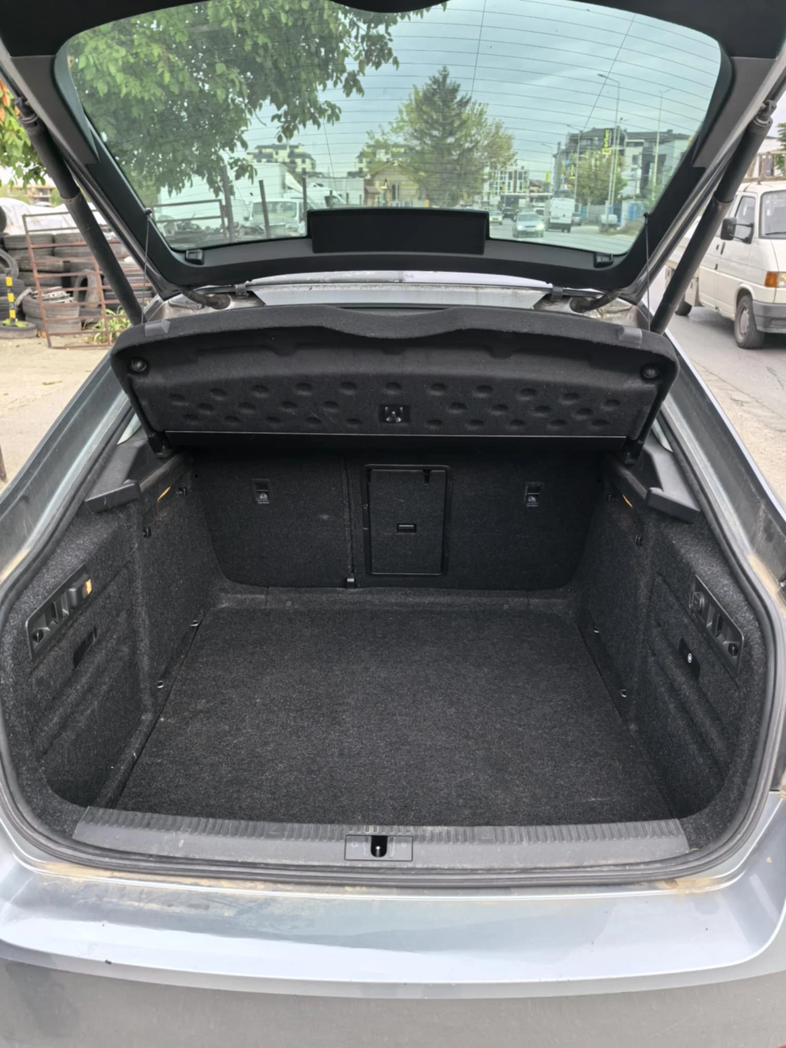 Skoda Superb 2.0tdi - изображение 8