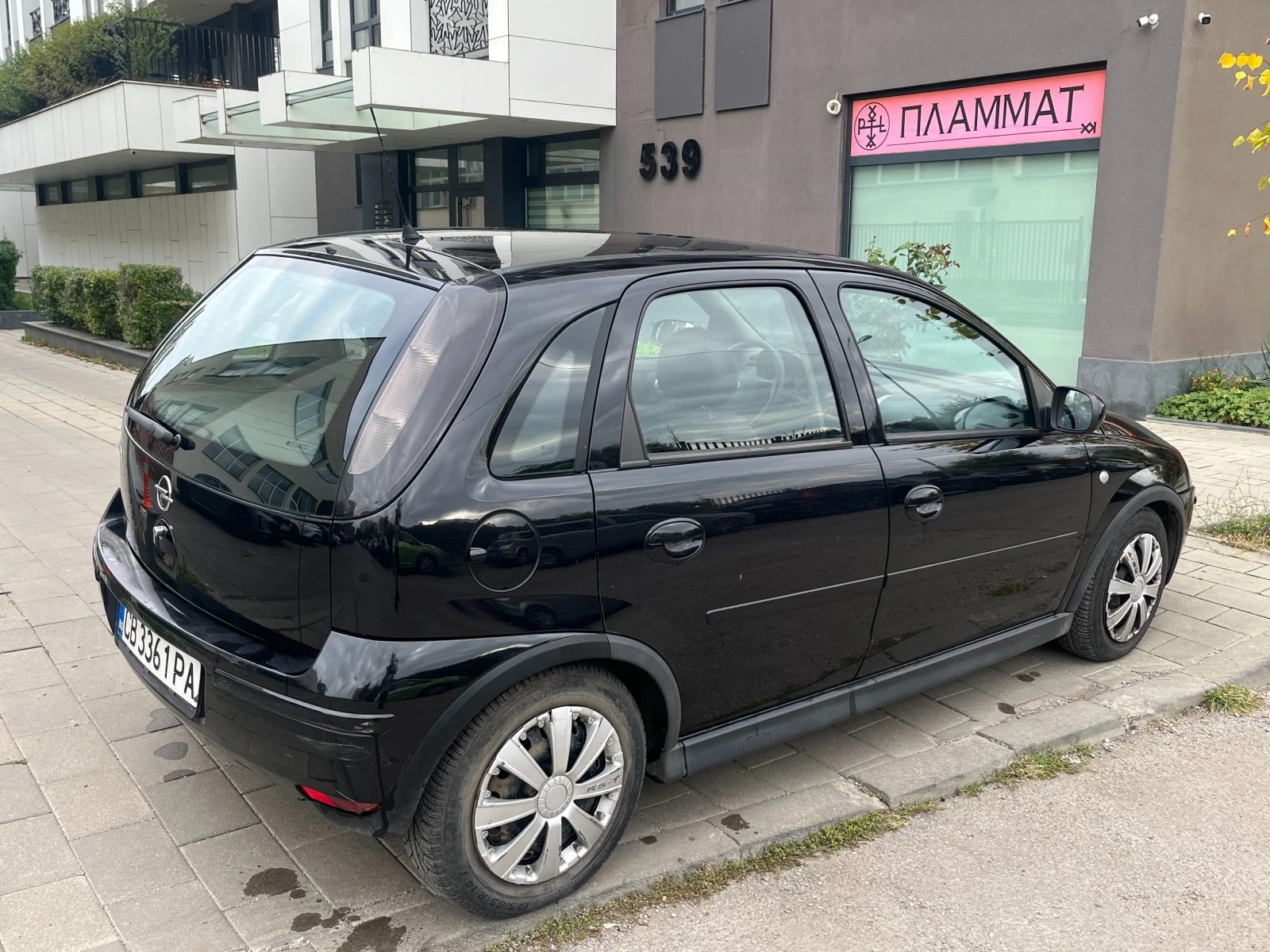 Opel Corsa  - изображение 7