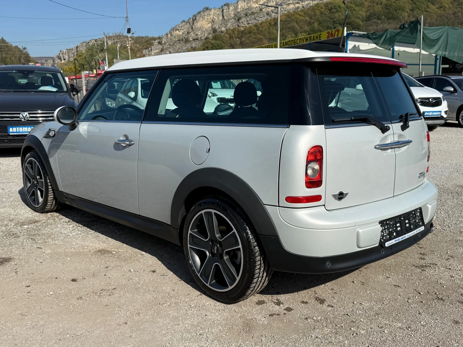 Mini Clubman 1.6D-109к.с-АВТОМАТ!ИТАЛИЯ!ПАРКТРОНИК-129000км - изображение 4