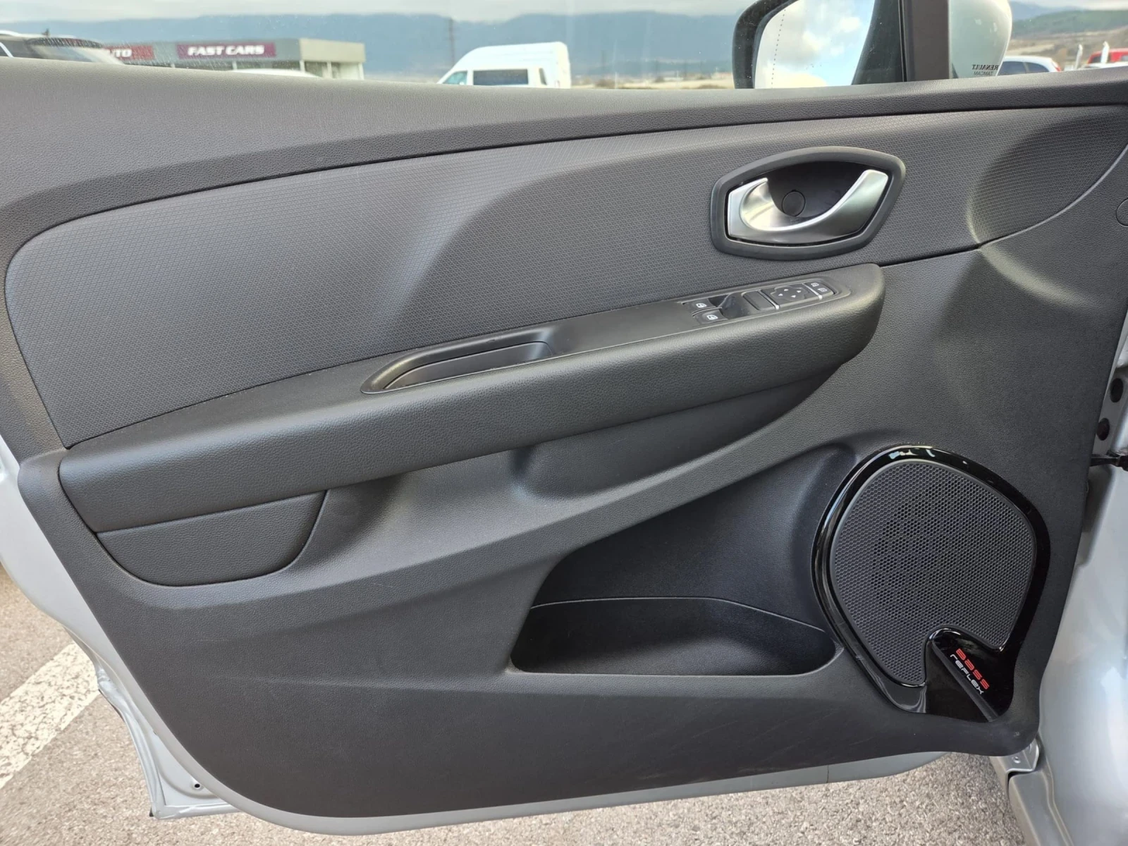 Renault Clio 1.5 dci EURO 6 | Mobile.bg   12