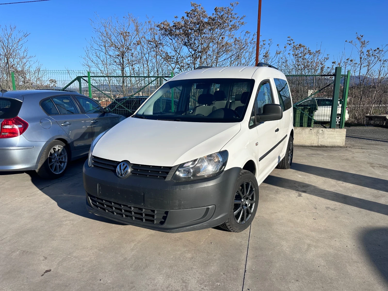 VW Caddy 1.6TDi - изображение 2