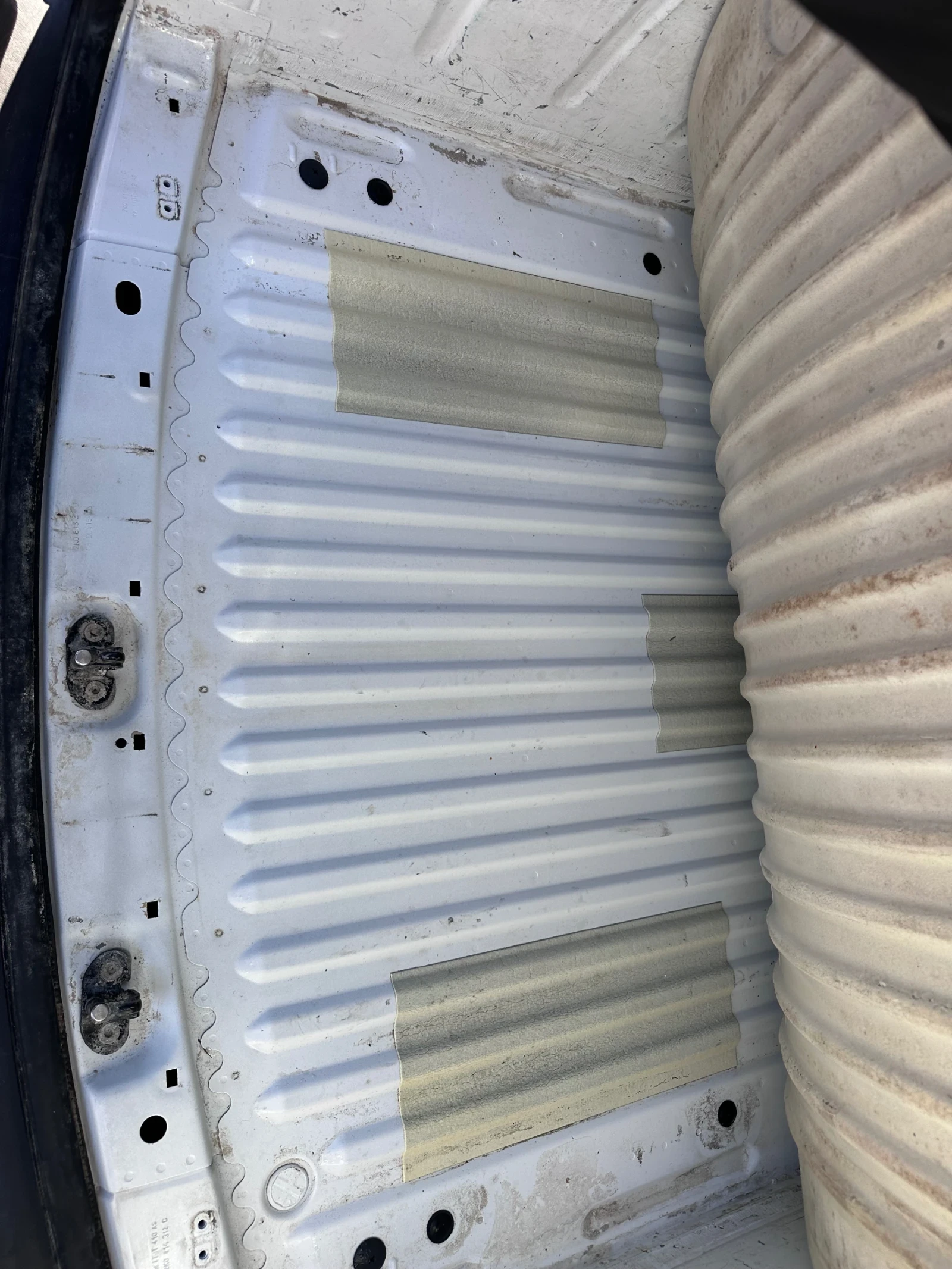 VW Caddy 1.6TDi | Mobile.bg � ����������� 11