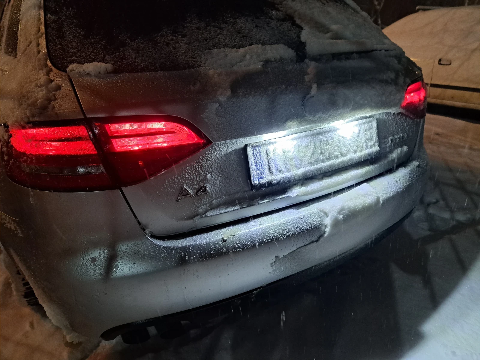 Audi A4 B8 - изображение 10