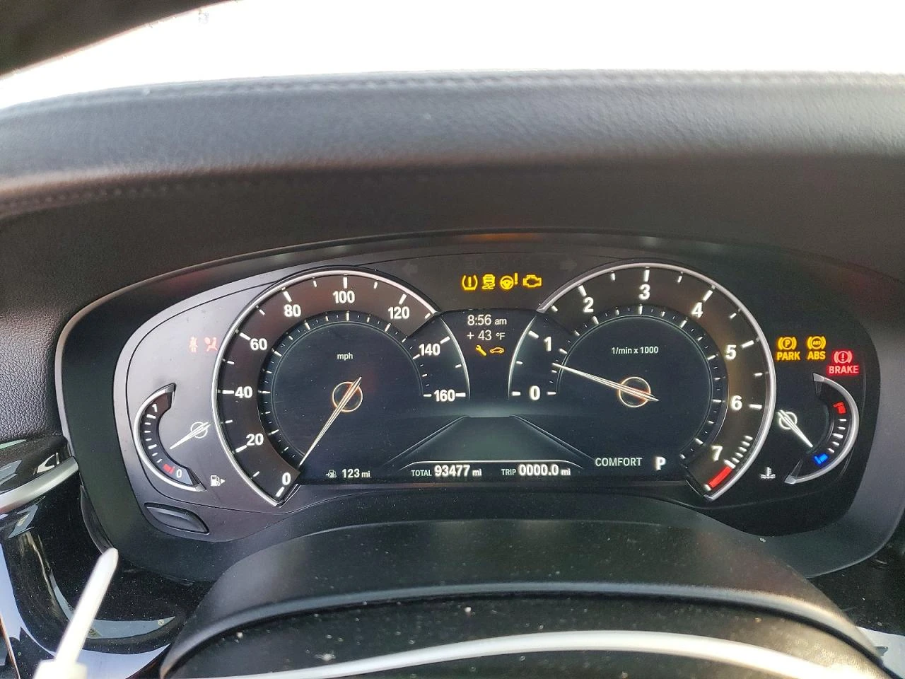 BMW 540 M* SPORT* 360КАМЕРА* LANE* ASSIST* КЕЙЛЕС* , снимка 8 - Автомобили и джипове - 53959716