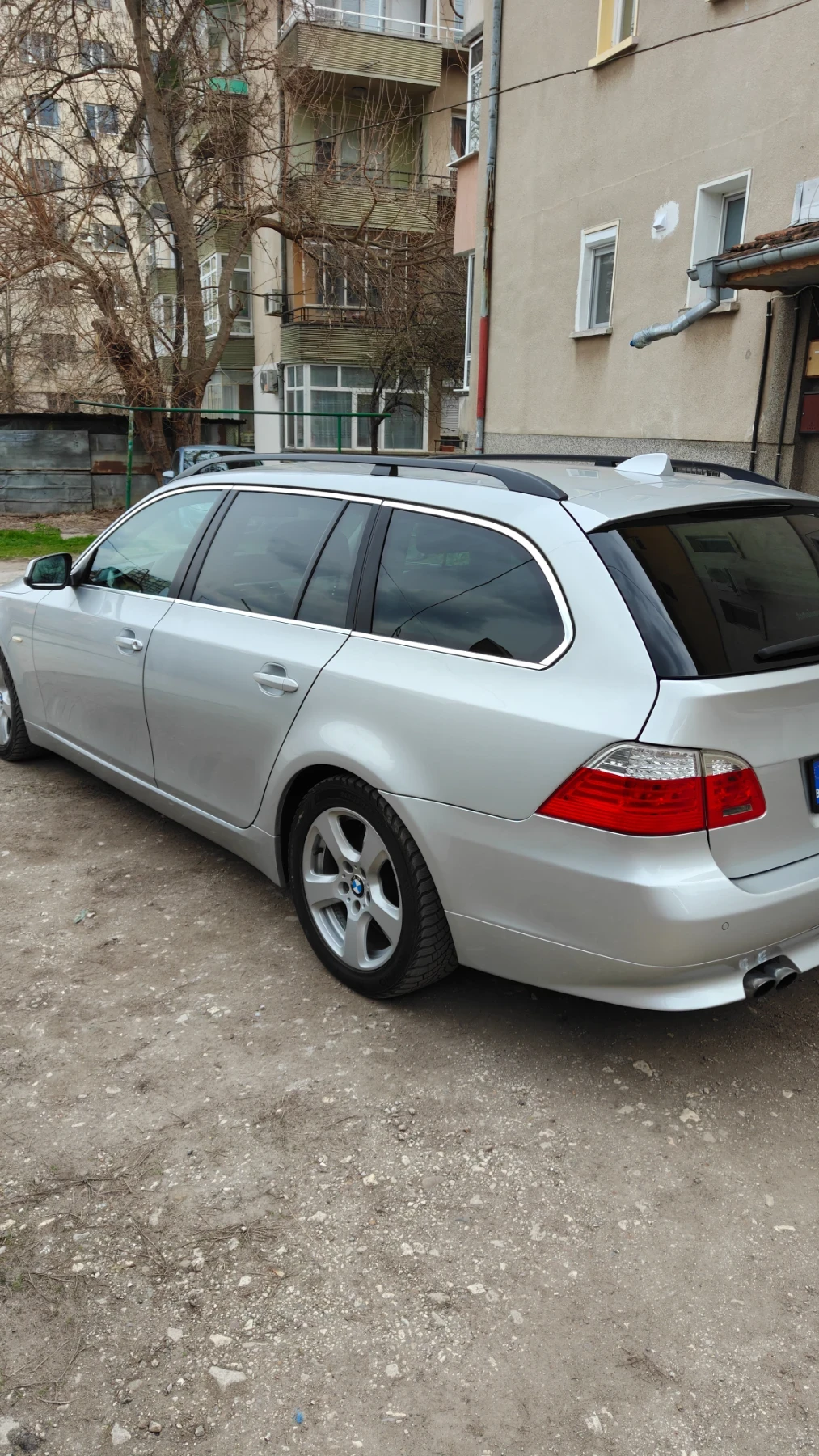 BMW 530 XDrive, снимка 2 - Автомобили и джипове - 54045108
