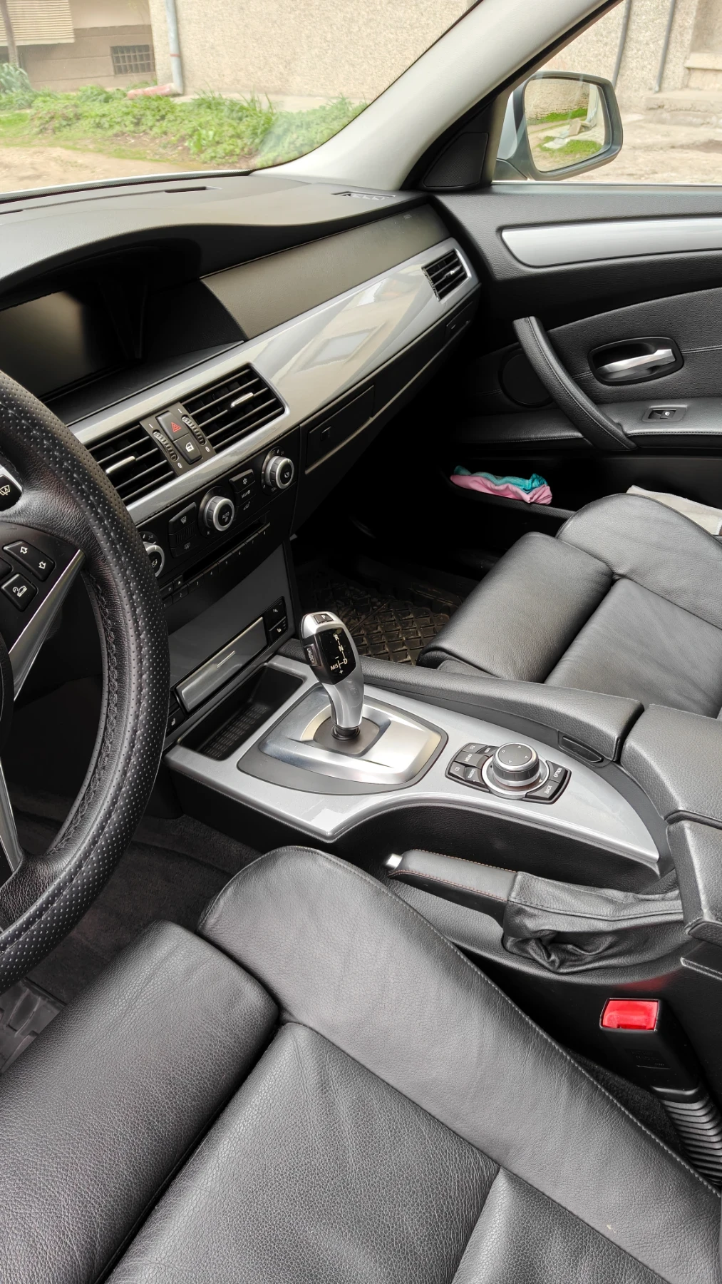 BMW 530 XDrive, снимка 10 - Автомобили и джипове - 54045108