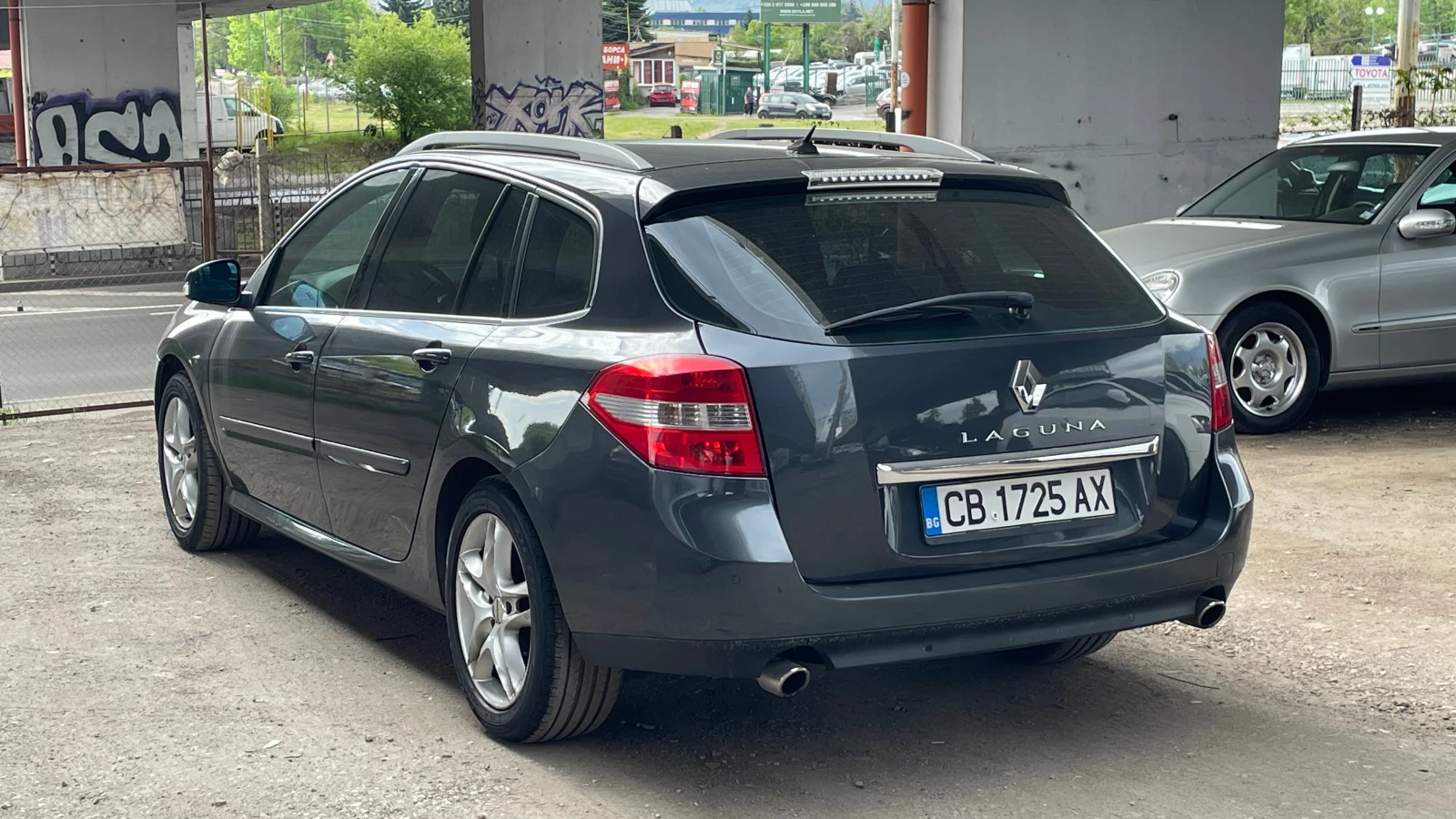 Renault Laguna 2, 0T АВТОМАТИК, снимка 7 - Автомобили и джипове - 54447786