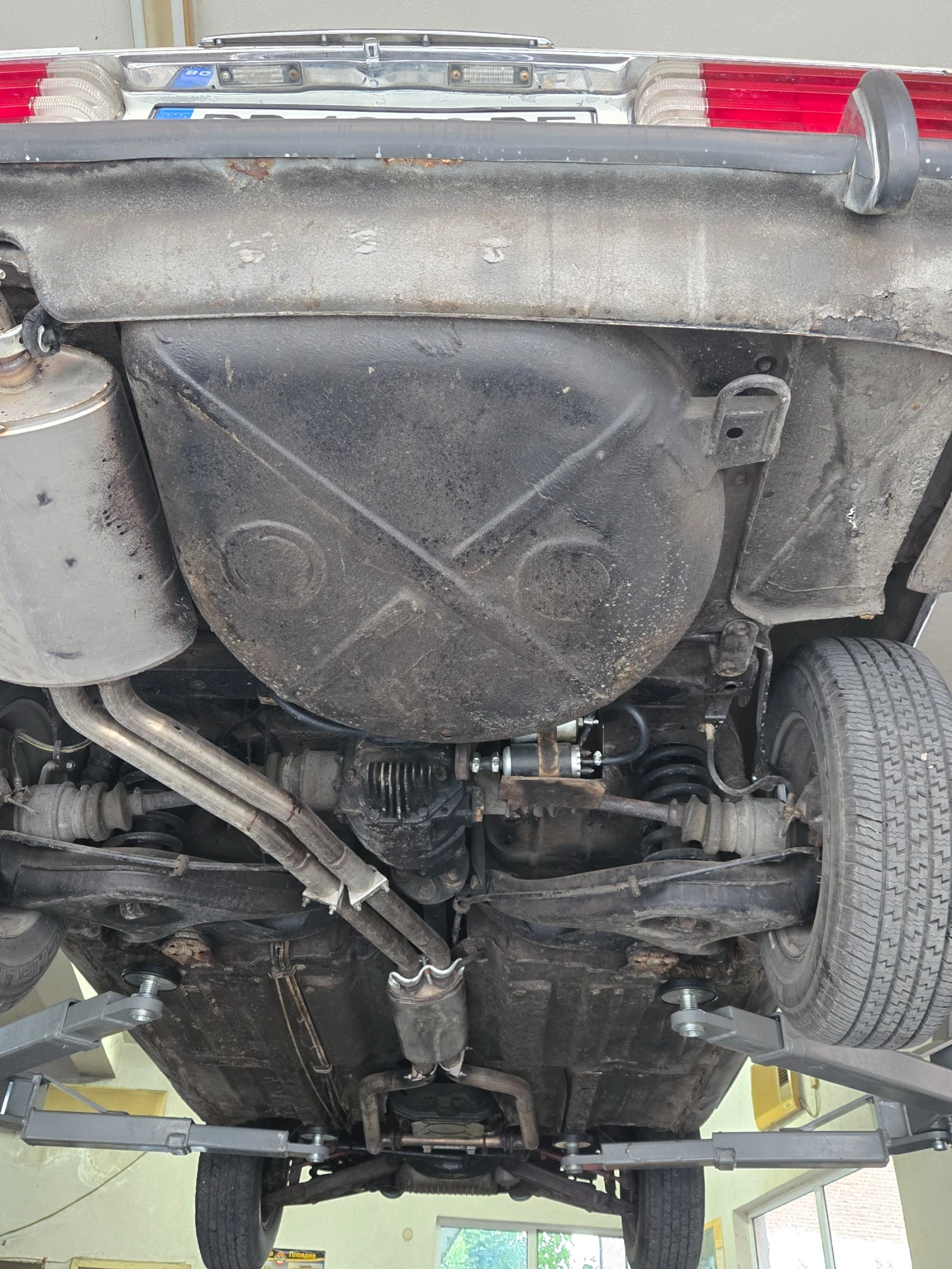 Mercedes-Benz SL R 107 4.5 | Mobile.bg � ����������� 17