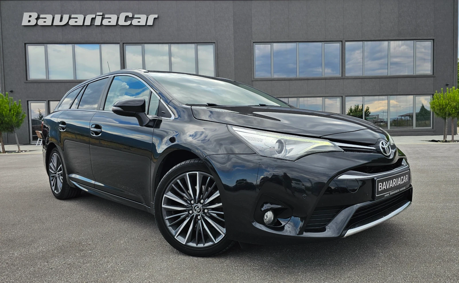 Toyota Avensis Edition* Aut.* 1.8 Valvematic 147ps* Kam.* Key Go*, снимка 3 - Автомобили и джипове - 55259738