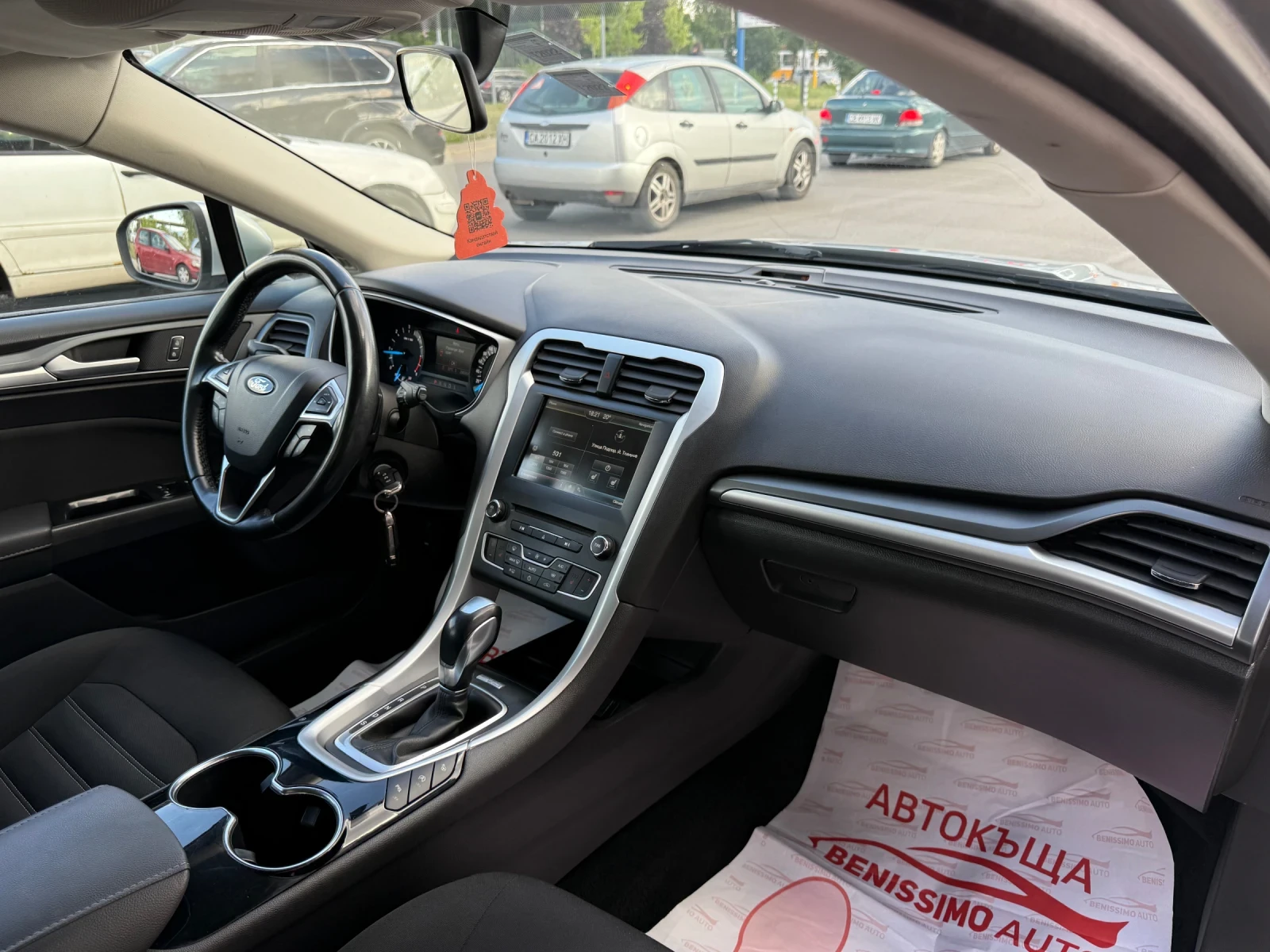 Ford Mondeo * 2.0TDCI* АВТОМАТИК* ПОДГРЕВ* НАВИ* ЛИЗИНГ* , снимка 11 - Автомобили и джипове - 55291348