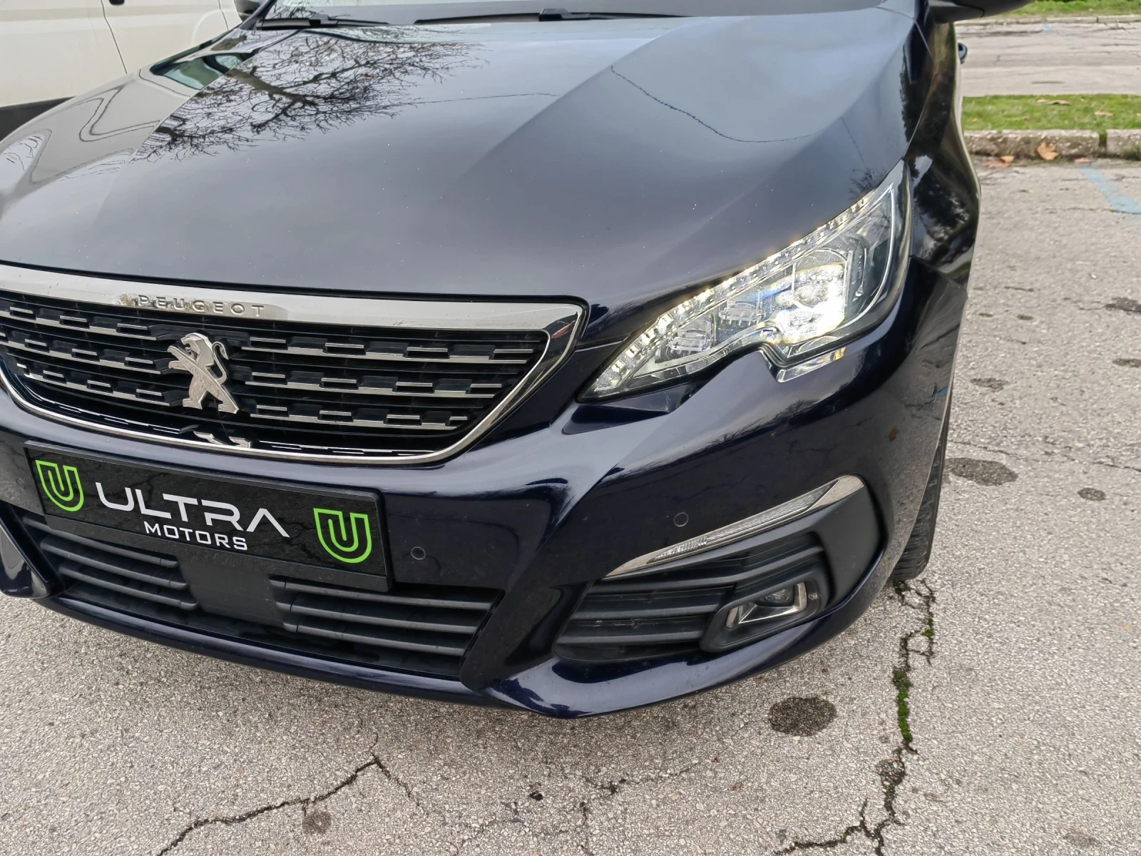 Peugeot 308 2.0Blue Hdi , 150 кс , автоматик , фул лед, снимка 14 - Автомобили и джипове - 55309586