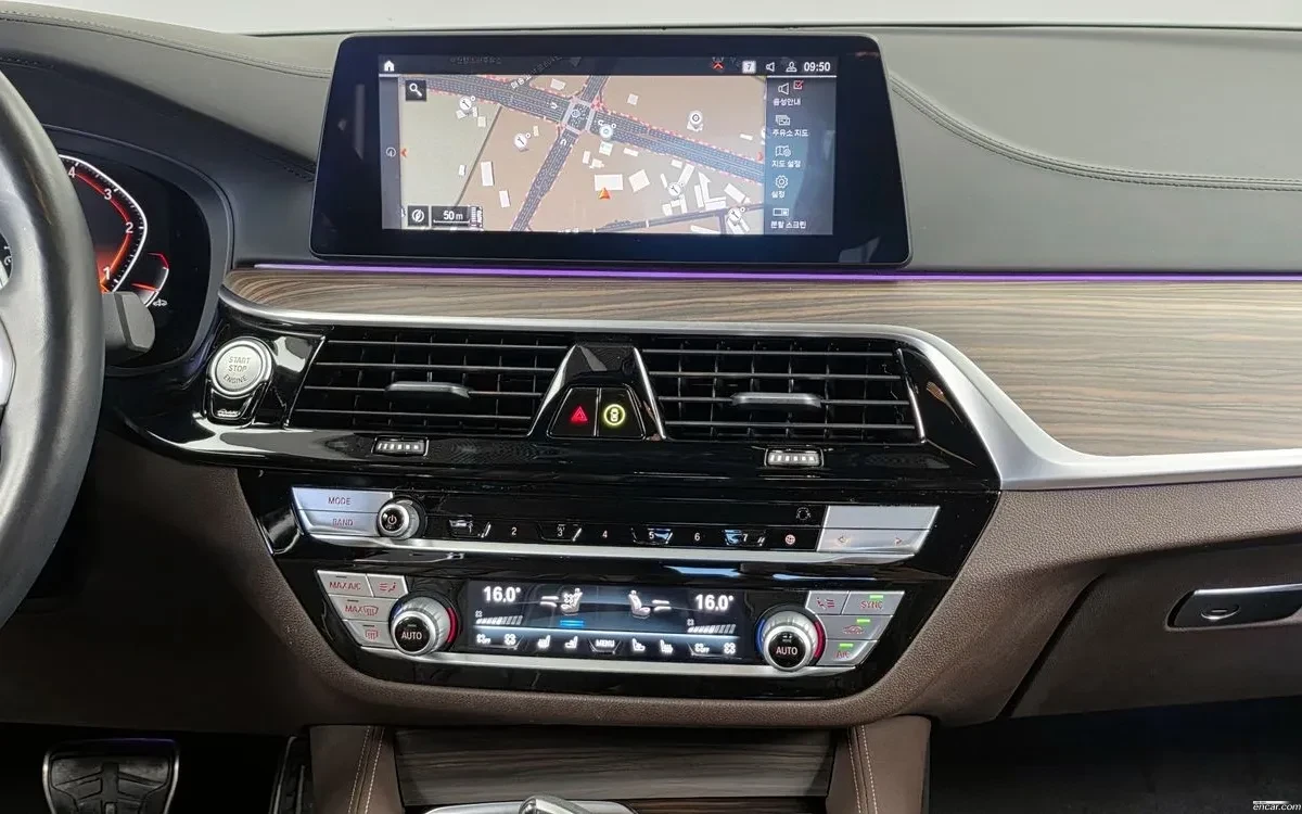BMW 520 d SOFT / KEYLESS / MEMORY / PODGREV | Mobile.bg � ����������� 11
